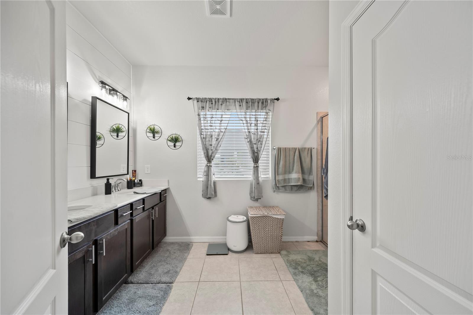 Image 18 of 38 For 3306 21st Terrace