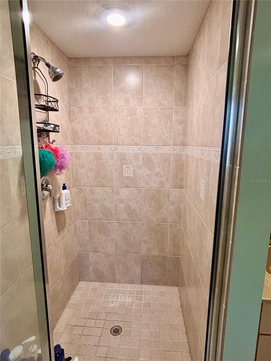 Image 14 of 28 For 23296 Goldcoast Avenue