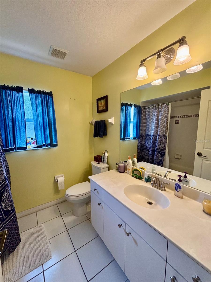 Image 21 of 28 For 23296 Goldcoast Avenue