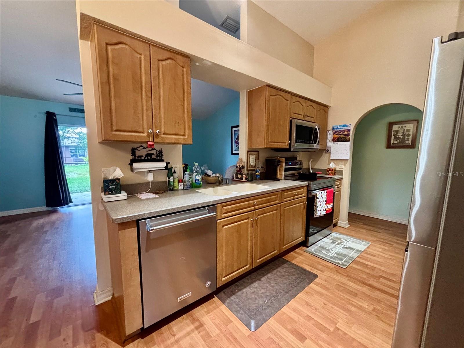 Image 6 of 28 For 23296 Goldcoast Avenue