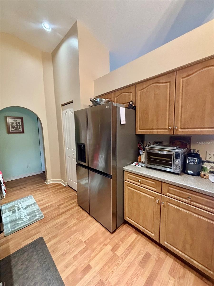 Image 7 of 28 For 23296 Goldcoast Avenue