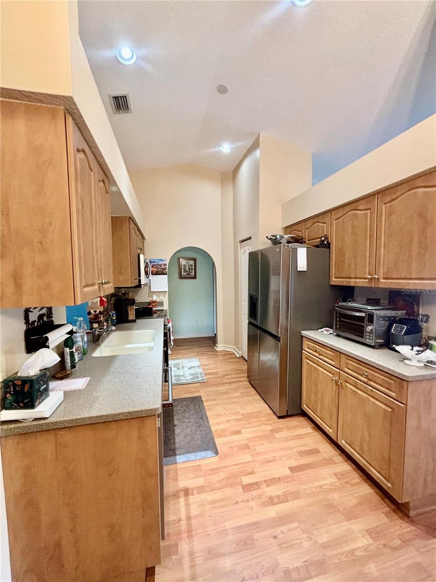 Image 8 of 28 For 23296 Goldcoast Avenue