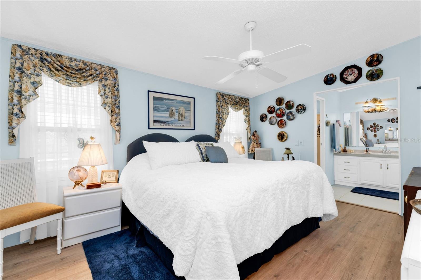 Image 14 of 36 For 29180 Crawford Avenue