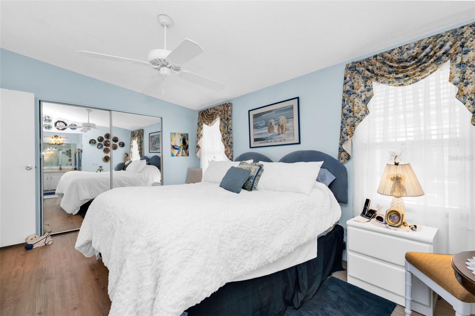 Image 16 of 36 For 29180 Crawford Avenue