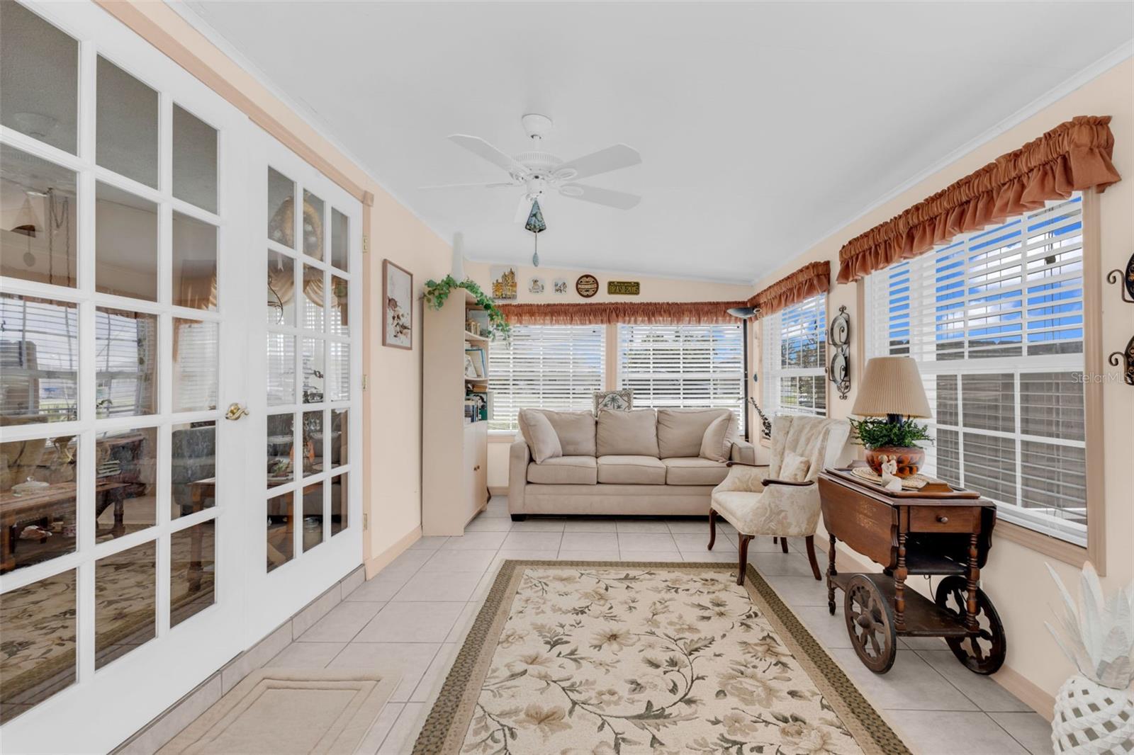 Image 22 of 36 For 29180 Crawford Avenue