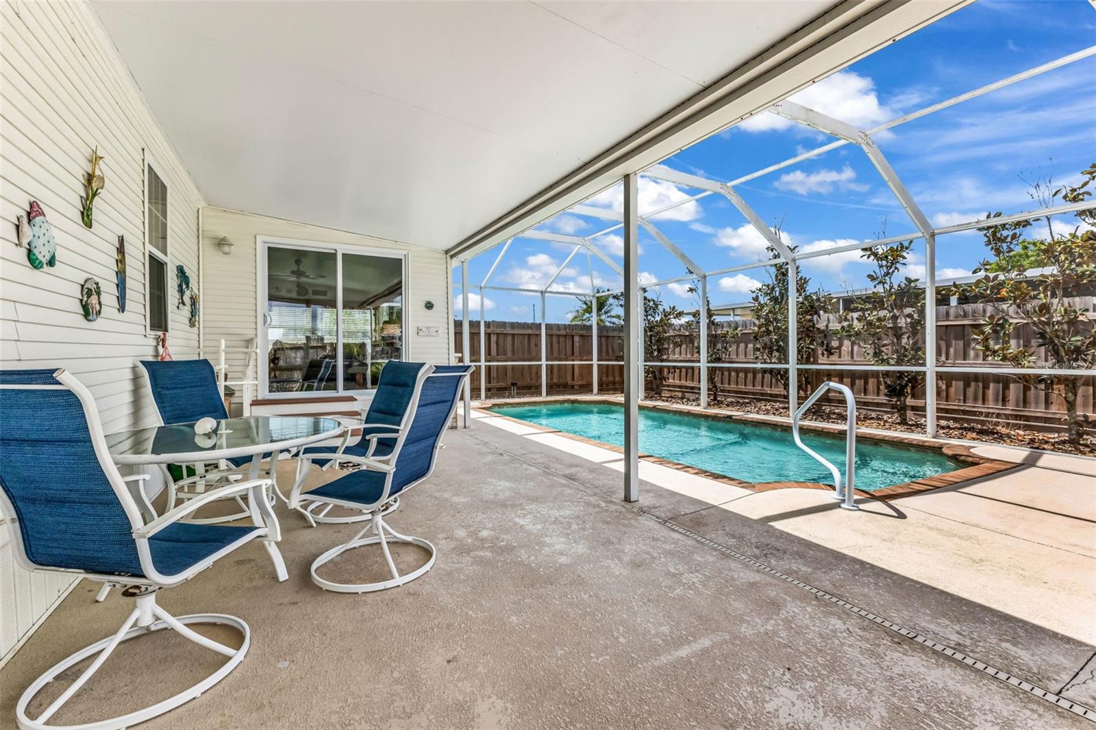 Image 25 of 36 For 29180 Crawford Avenue