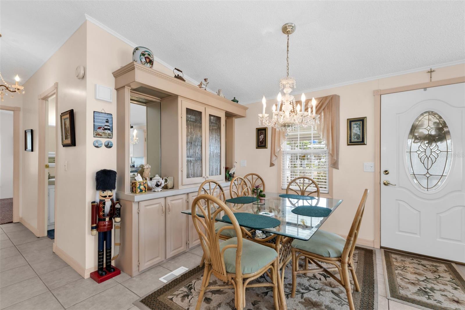 Image 9 of 36 For 29180 Crawford Avenue