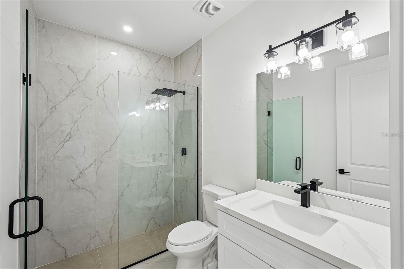 Image 23 of 66 For 2406 Hightower Avenue S