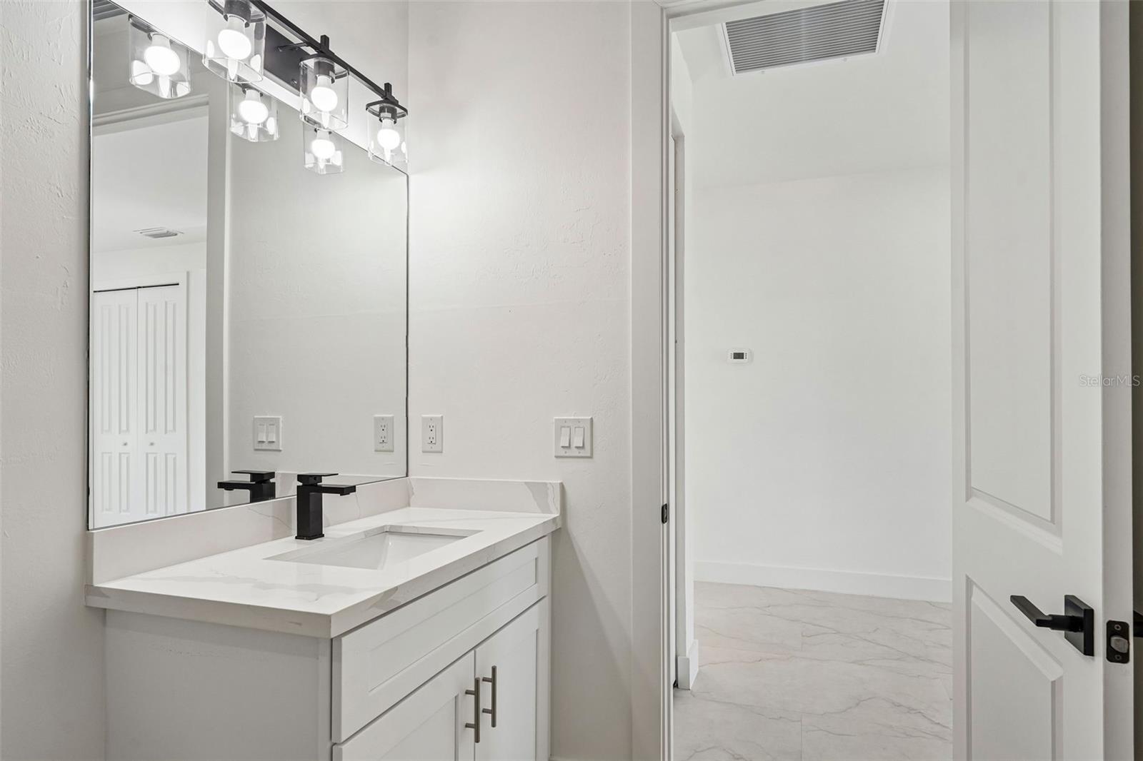 Image 24 of 66 For 2406 Hightower Avenue S