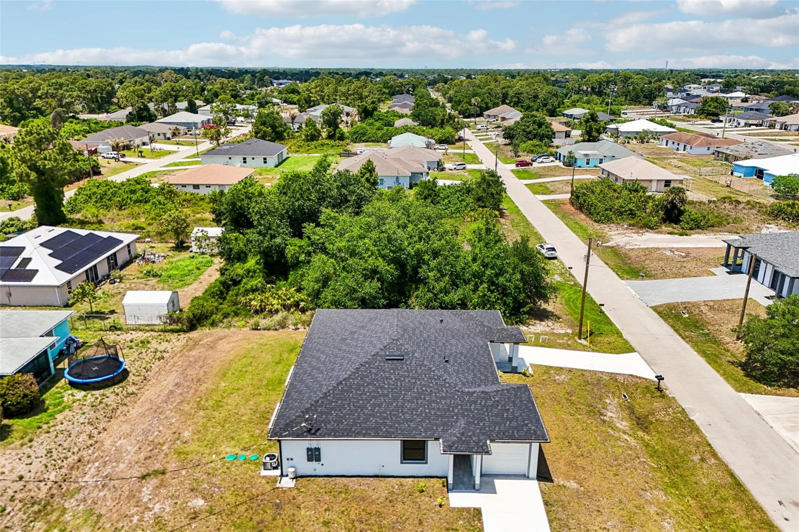 Image 28 of 66 For 2406 Hightower Avenue S