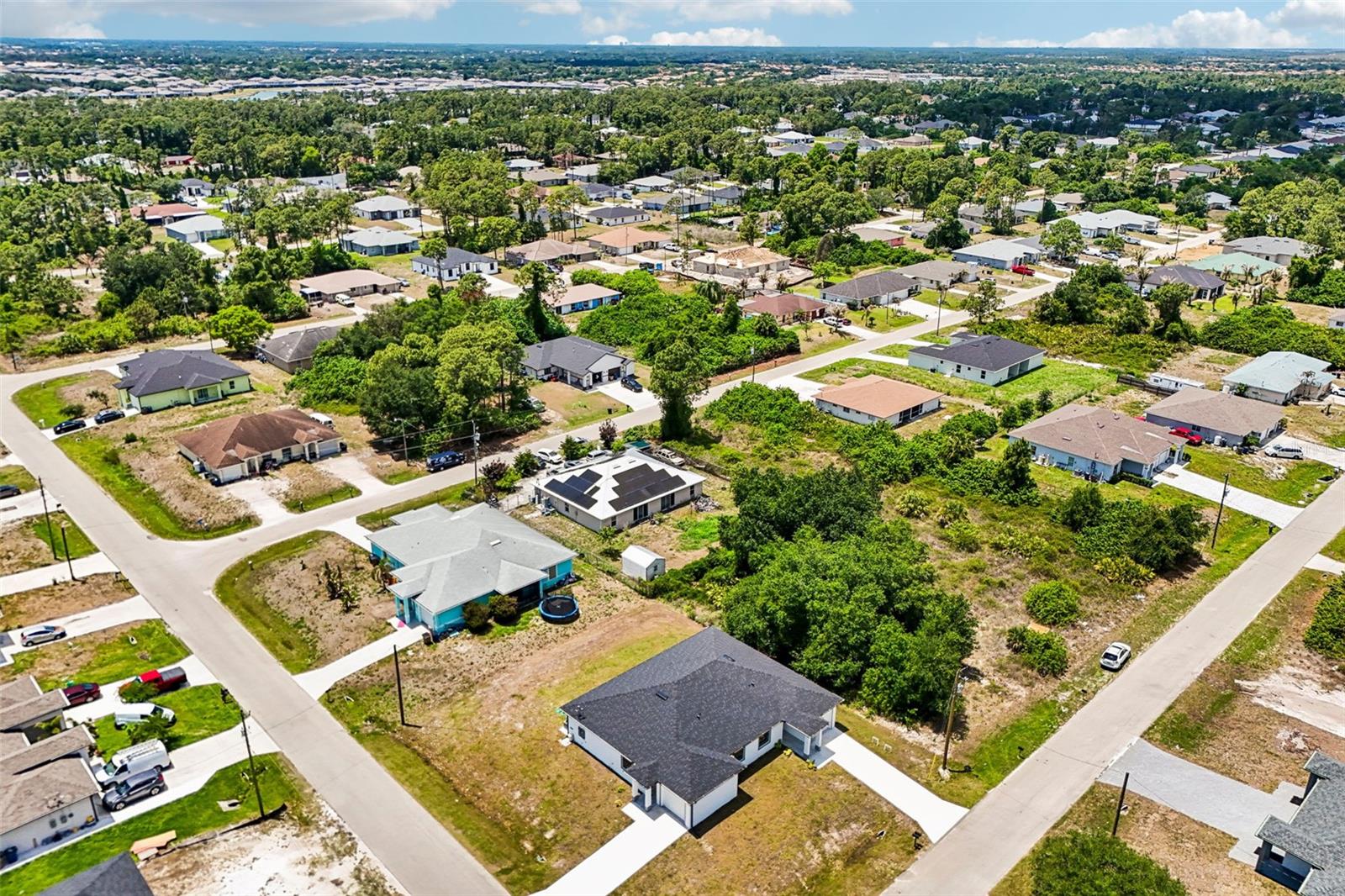 Image 31 of 66 For 2406 Hightower Avenue S