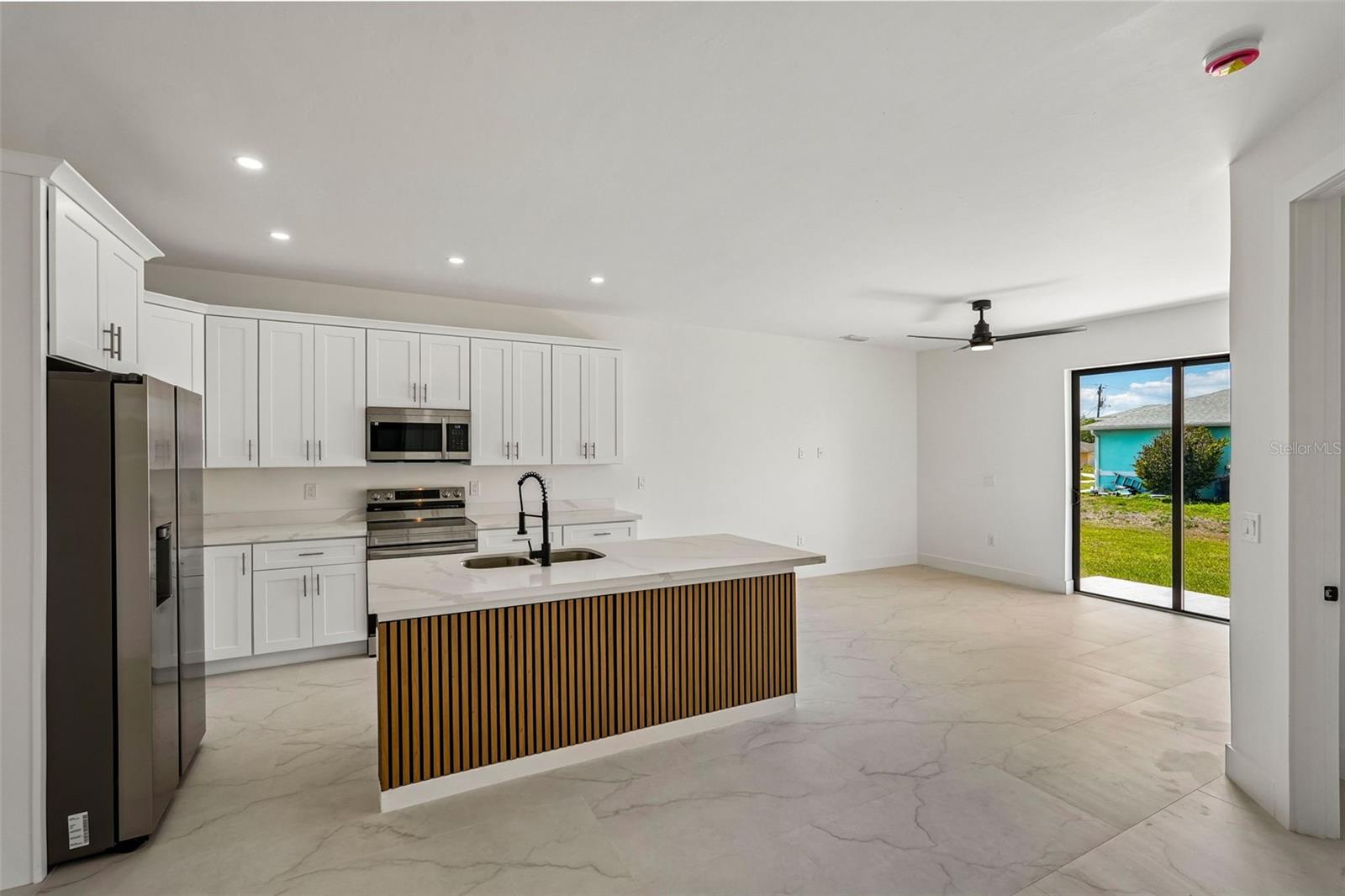 Image 48 of 66 For 2406 Hightower Avenue S