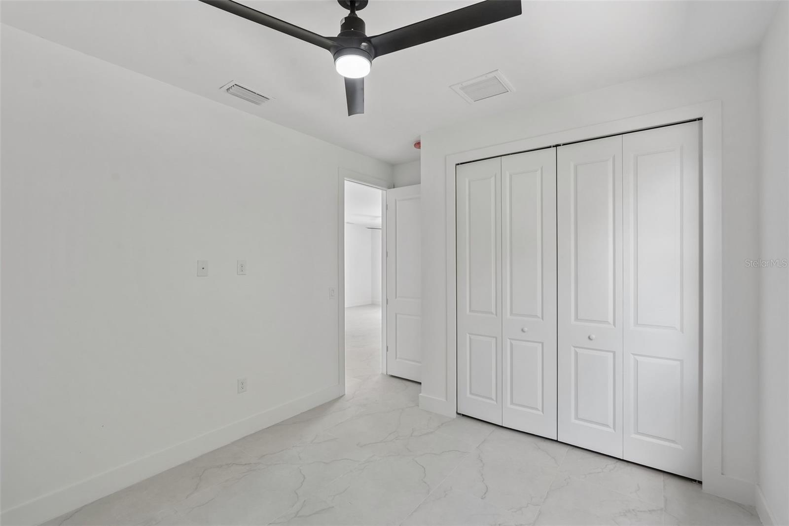 Image 52 of 66 For 2406 Hightower Avenue S