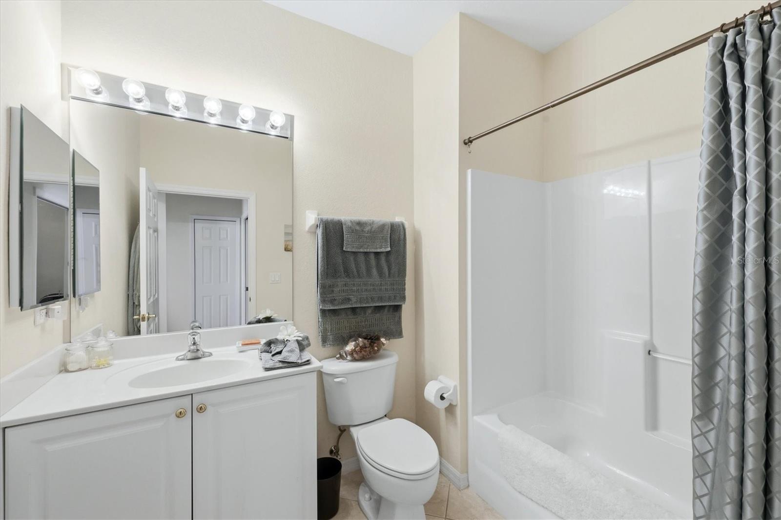 Image 28 of 63 For 2438 Magnolia Circle