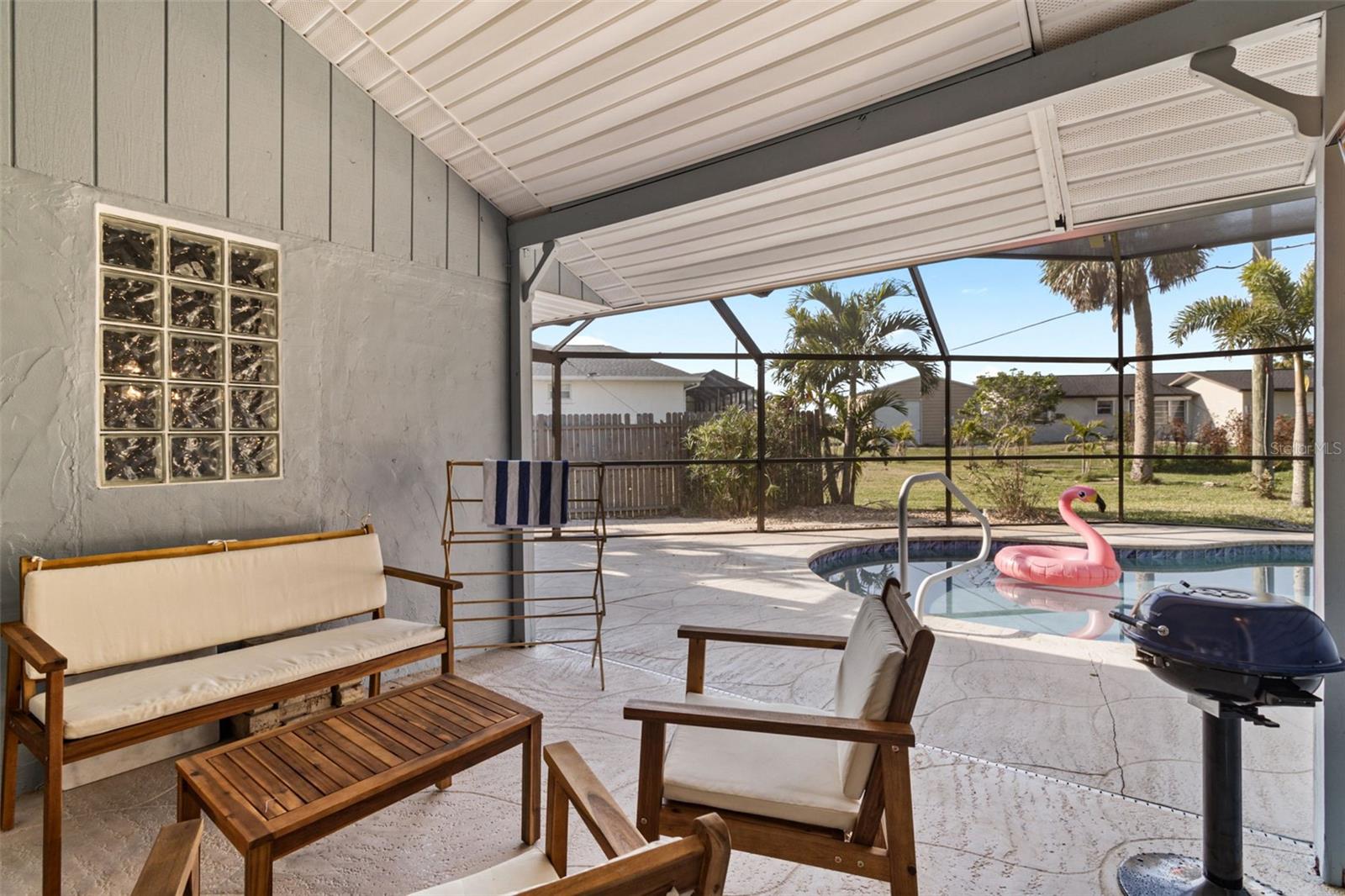 Image 34 of 56 For 2901 Palm Drive