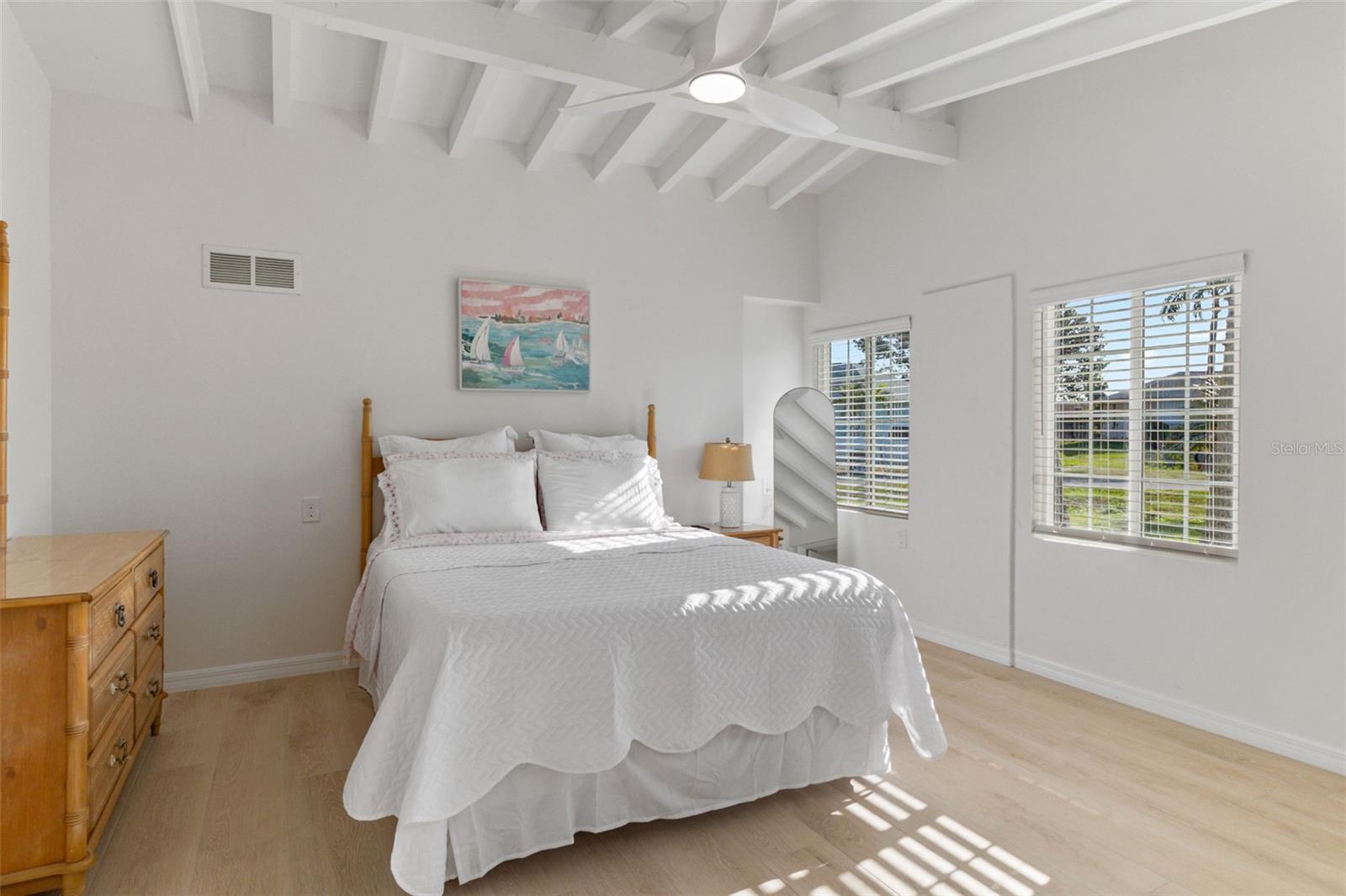 Image 8 of 56 For 2901 Palm Drive