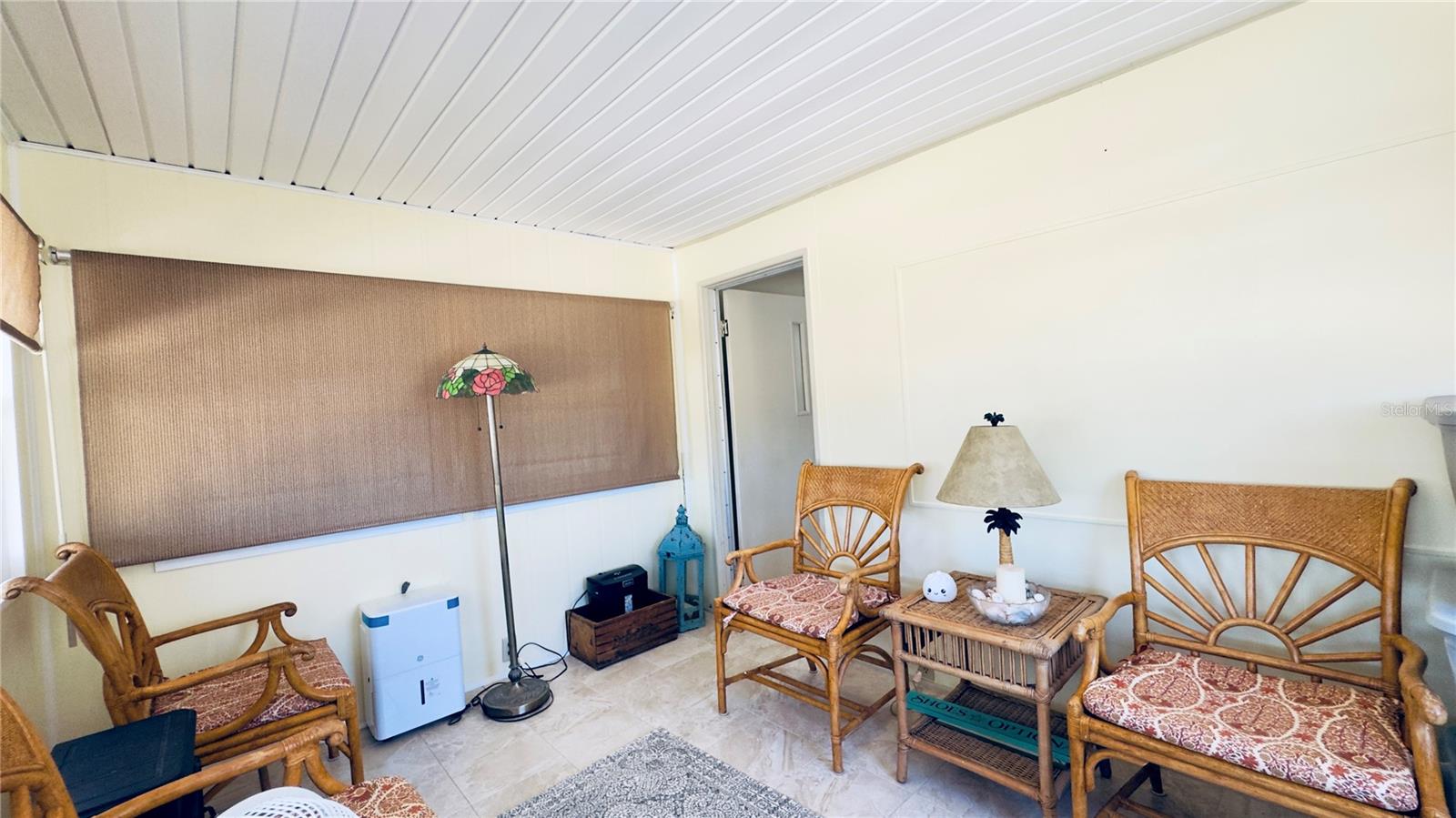 Image 11 of 54 For 553 Fleetwood Street