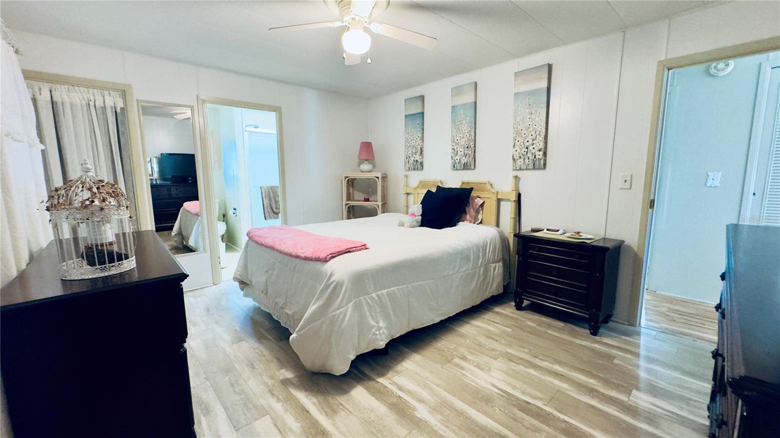 Image 16 of 54 For 553 Fleetwood Street