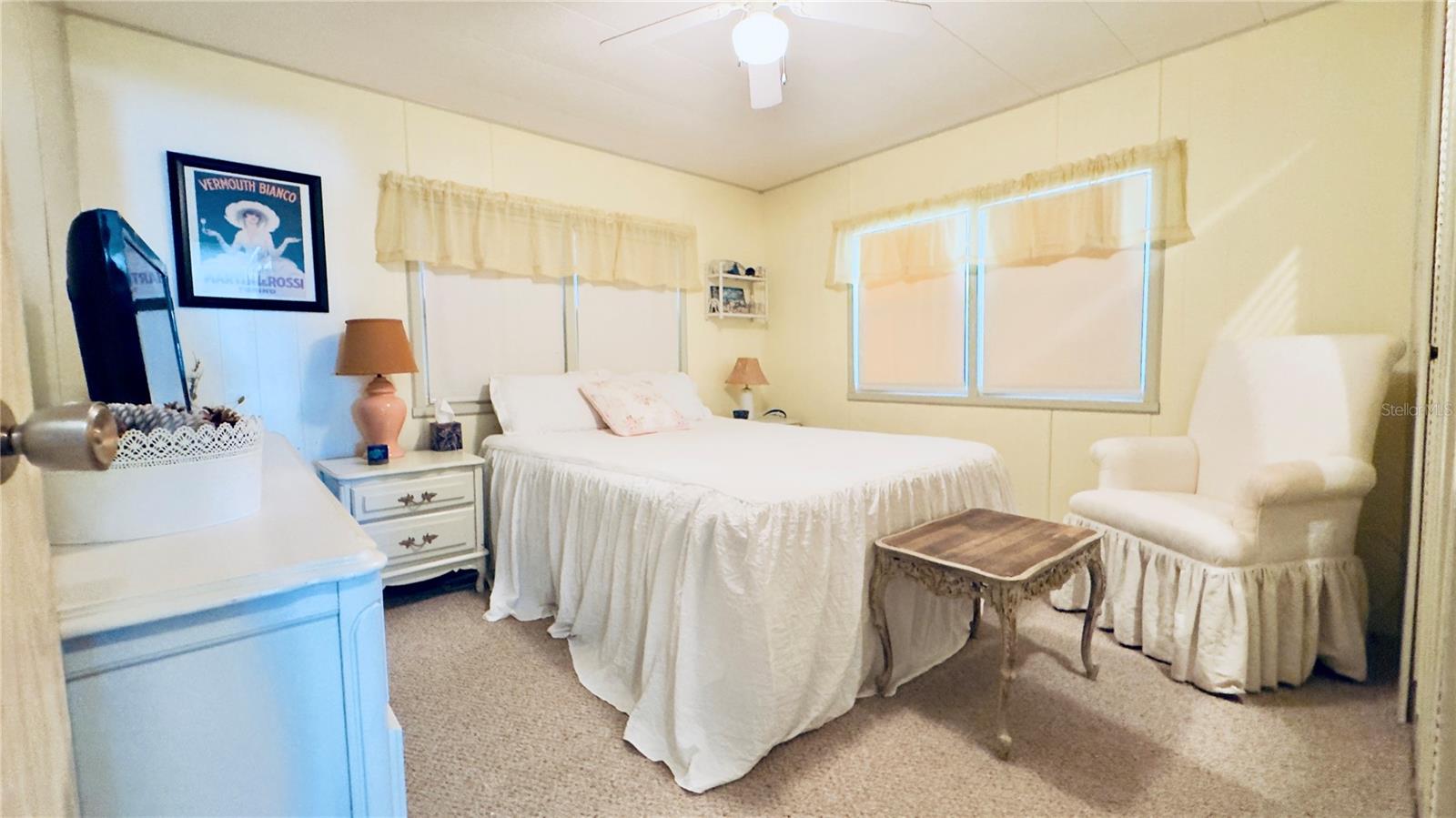 Image 22 of 54 For 553 Fleetwood Street