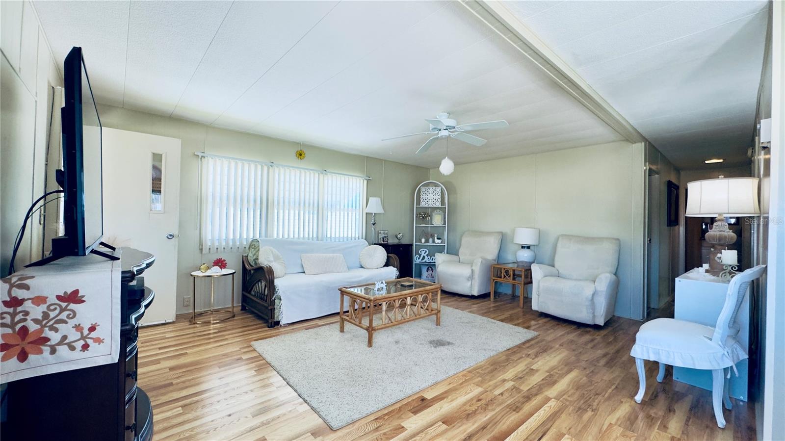 Image 3 of 54 For 553 Fleetwood Street