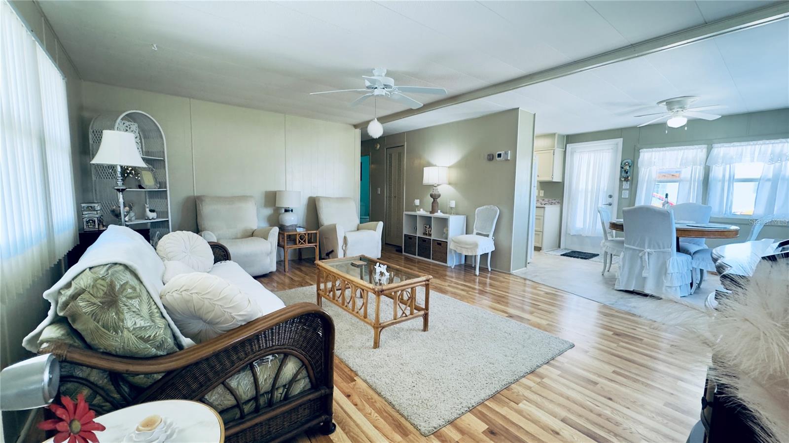 Image 4 of 54 For 553 Fleetwood Street