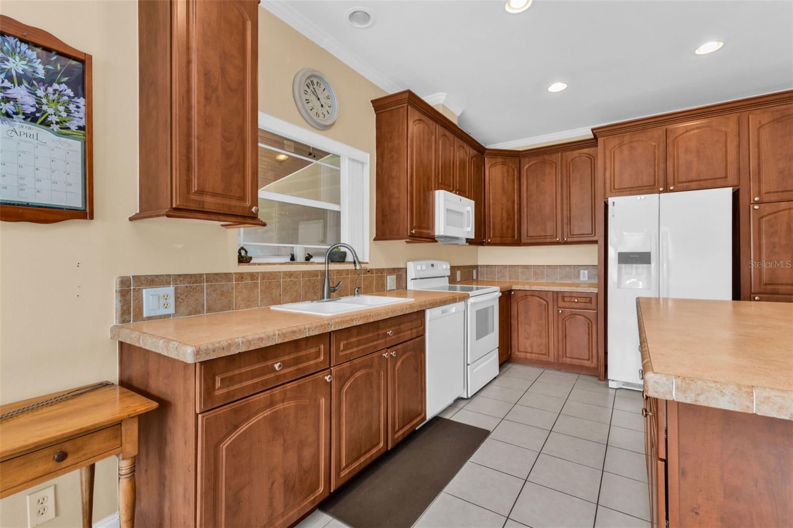 Image 11 of 68 For 7392 Swiss Boulevard