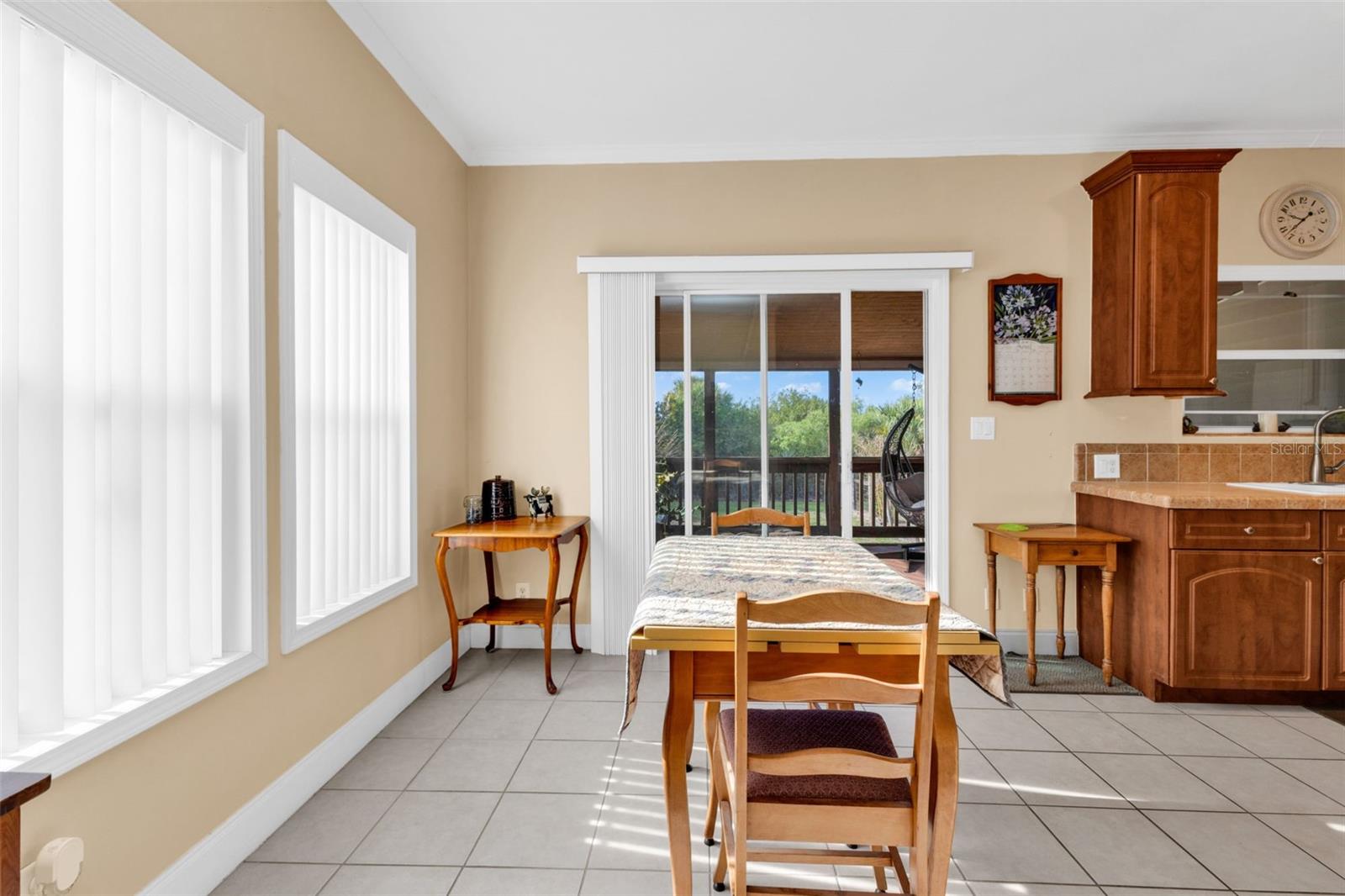 Image 15 of 68 For 7392 Swiss Boulevard