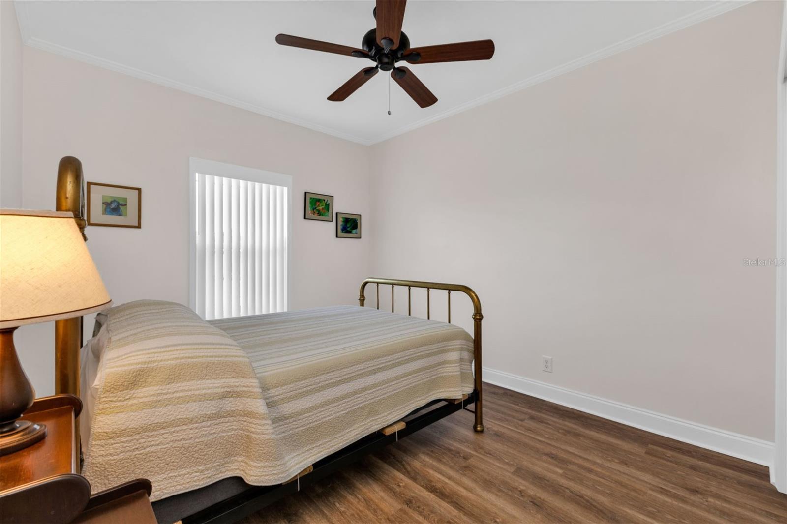 Image 19 of 68 For 7392 Swiss Boulevard