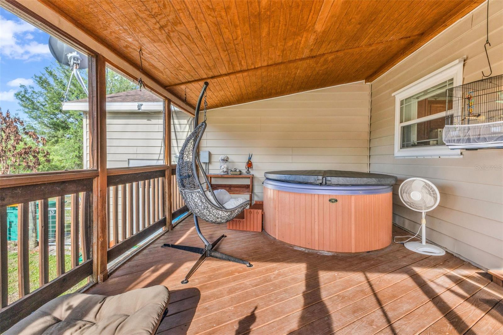 Image 34 of 68 For 7392 Swiss Boulevard