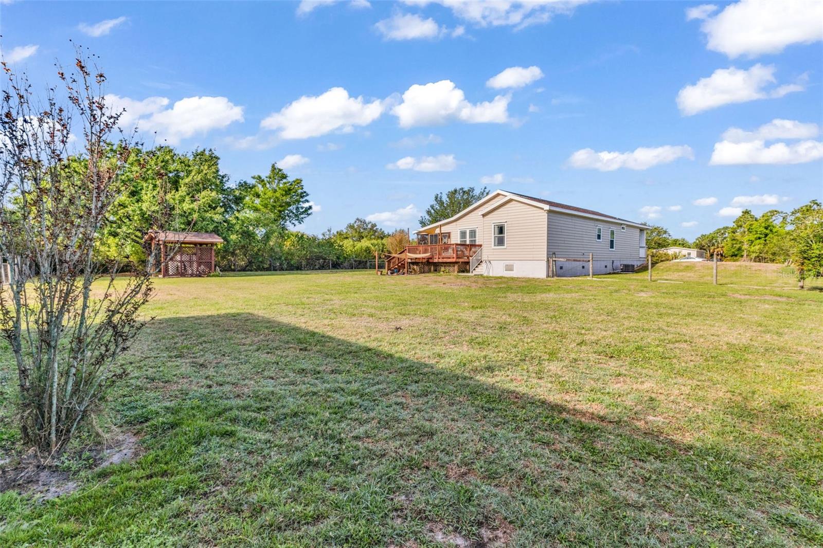 Image 42 of 68 For 7392 Swiss Boulevard