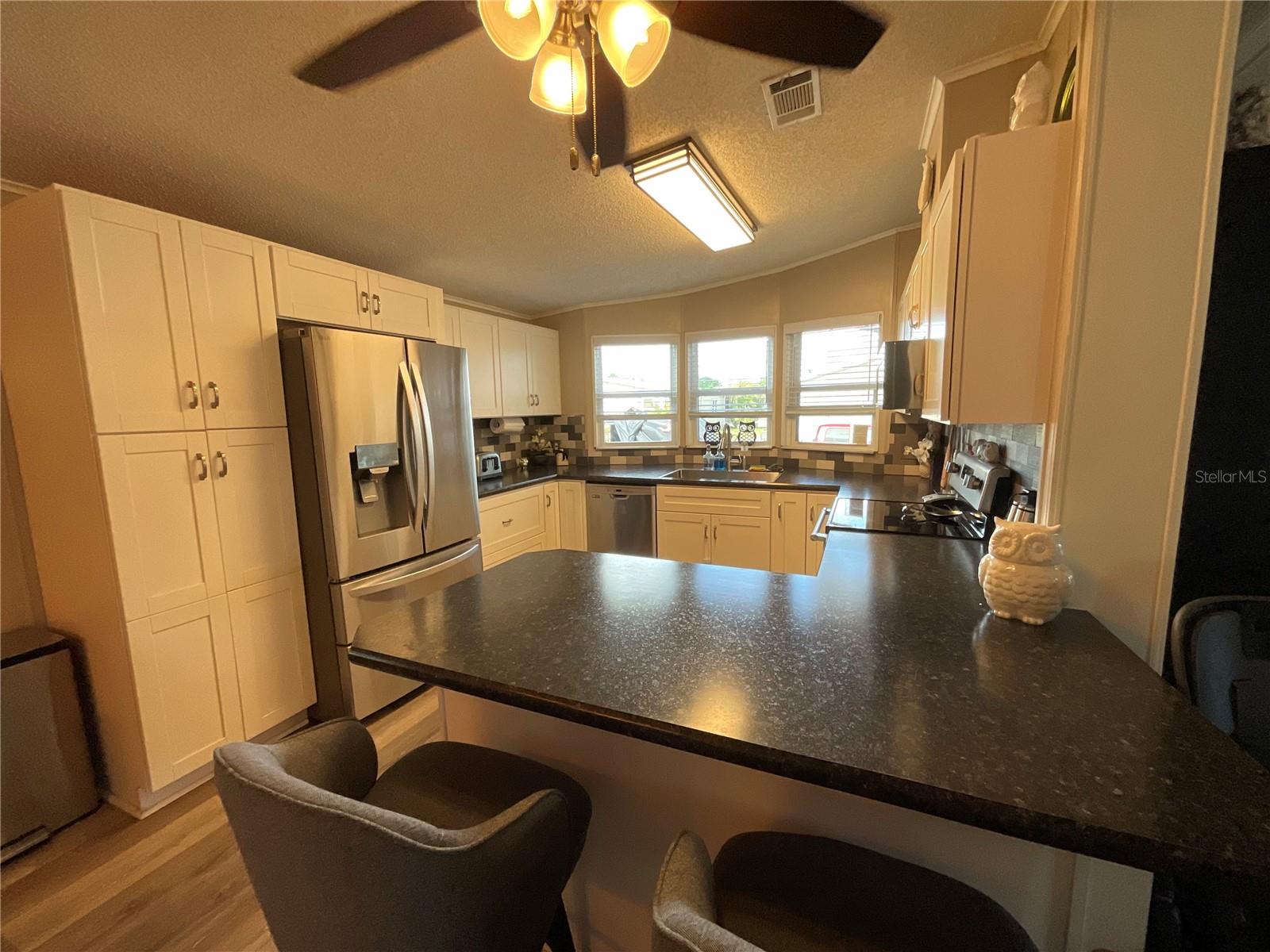 Image 10 of 45 For 6710 36th Avenue E 346