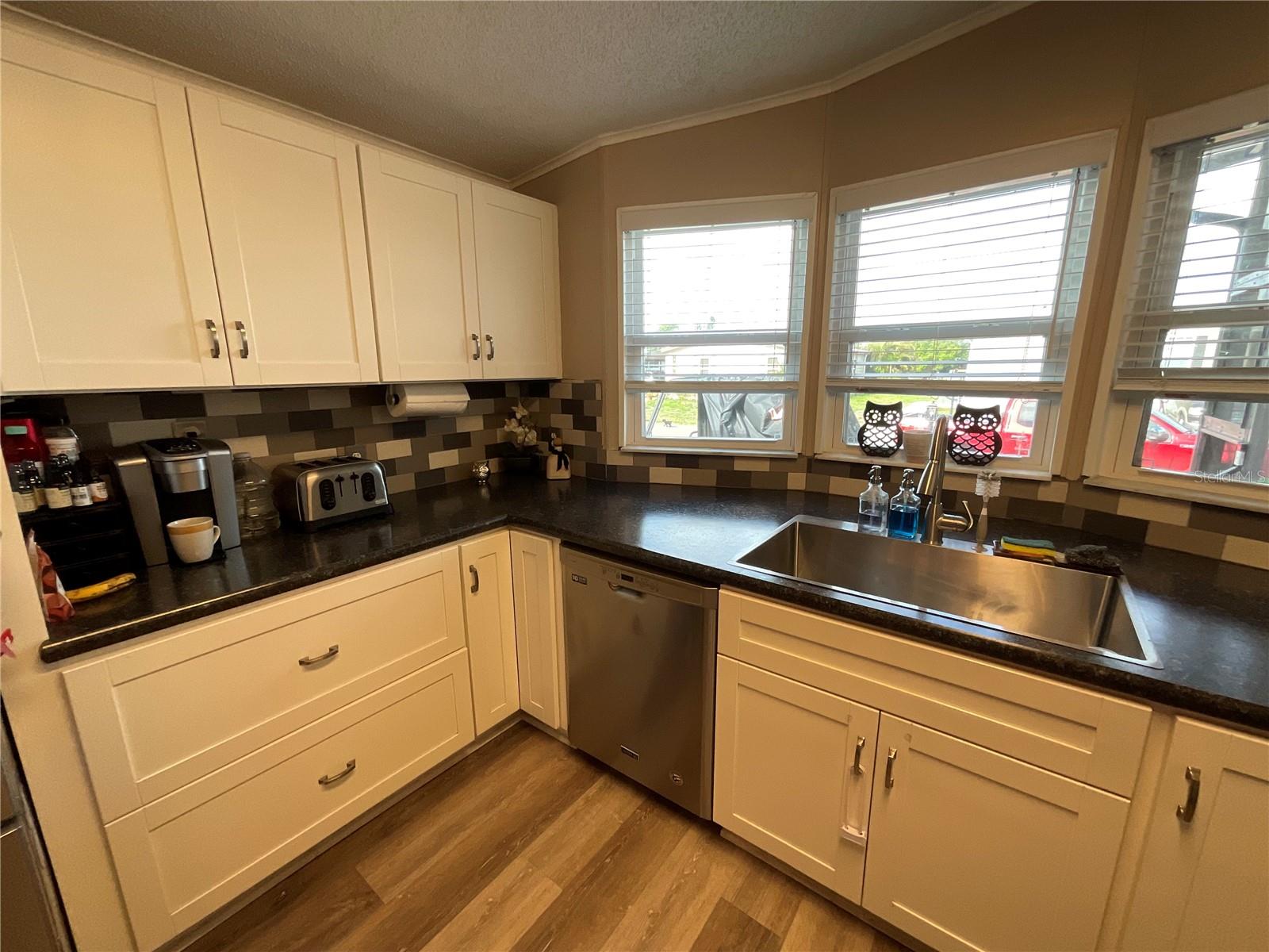 Image 13 of 45 For 6710 36th Avenue E 346