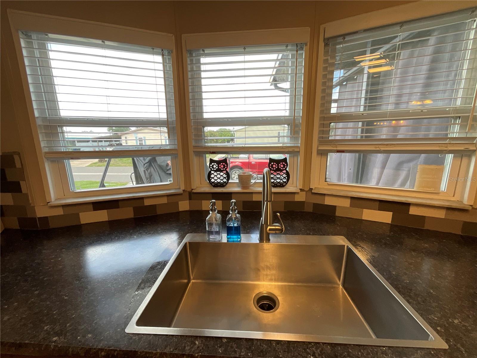 Image 14 of 45 For 6710 36th Avenue E 346