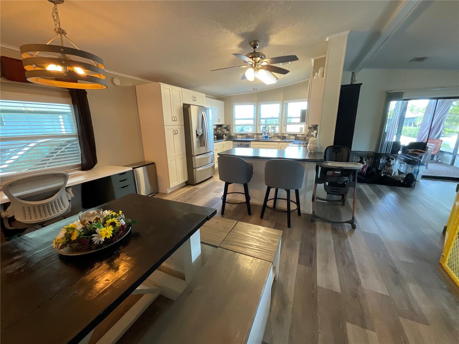 Image 16 of 45 For 6710 36th Avenue E 346