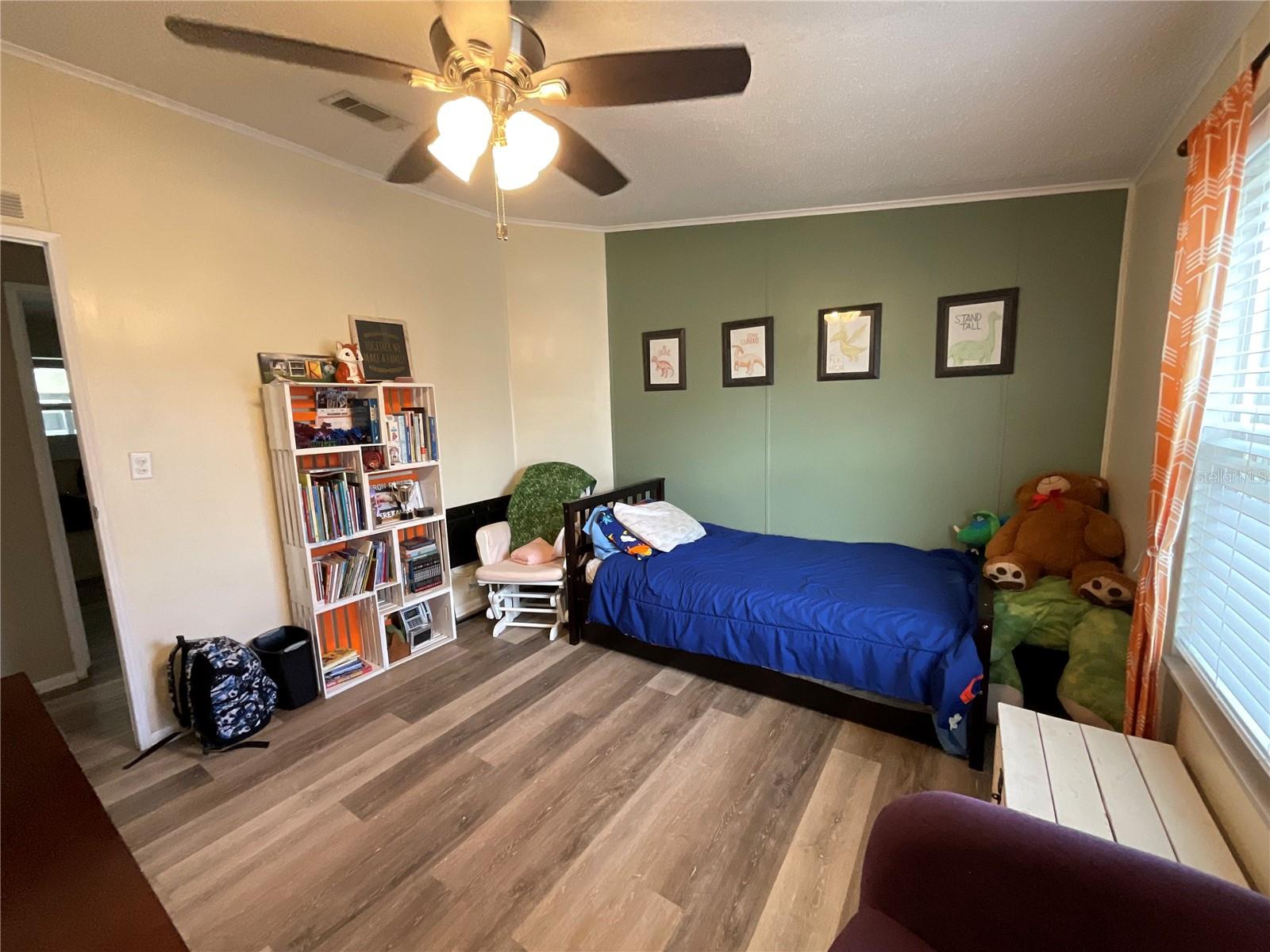 Image 23 of 45 For 6710 36th Avenue E 346