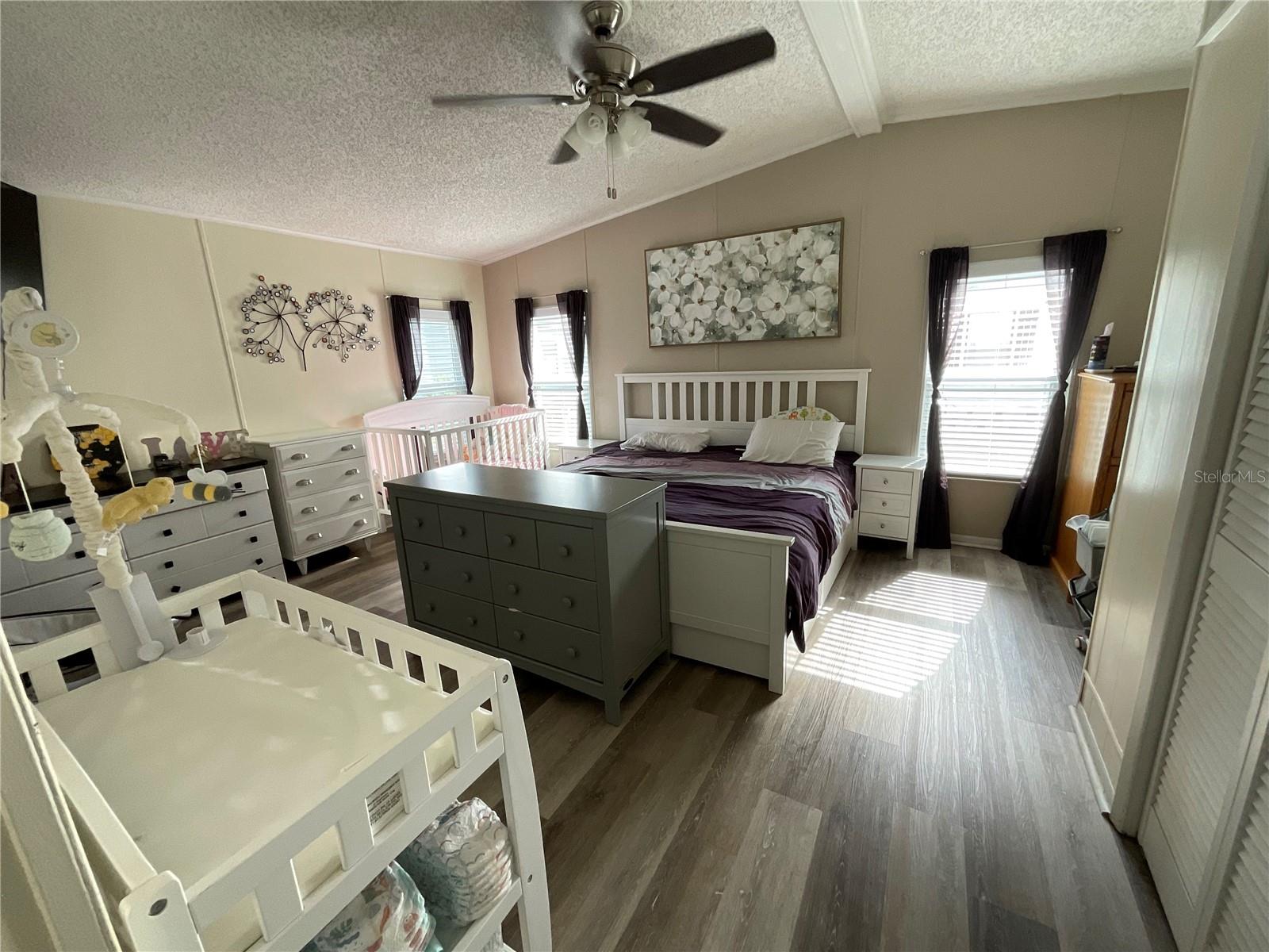 Image 28 of 45 For 6710 36th Avenue E 346