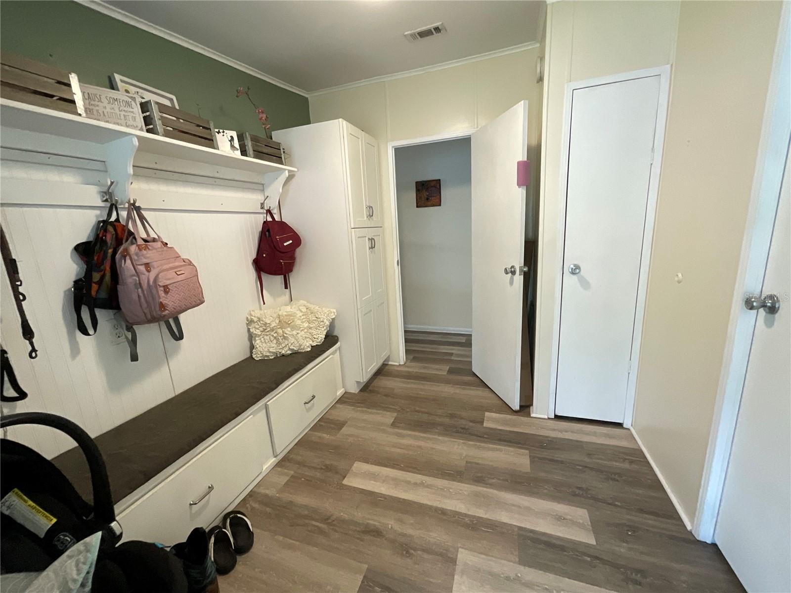 Image 8 of 45 For 6710 36th Avenue E 346