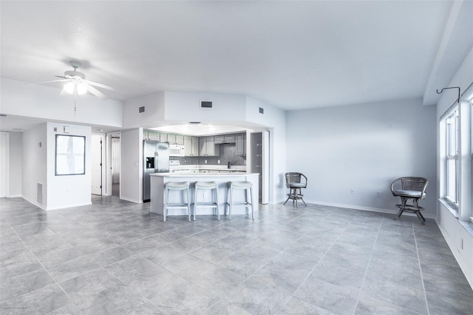 Image 12 of 46 For 101 Marion Court 133