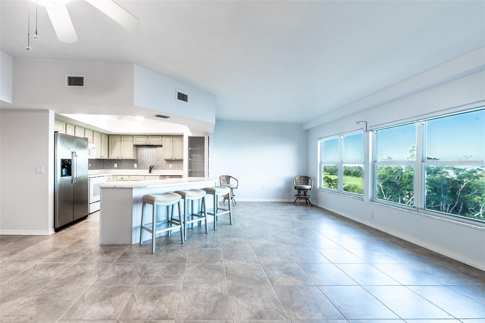 Image 13 of 46 For 101 Marion Court 133