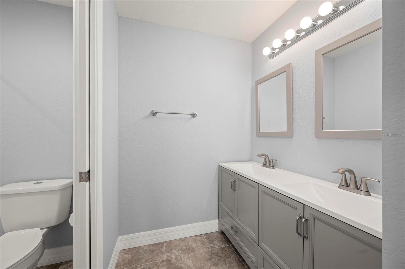 Image 25 of 54 For 5744 Sabal Trace Drive 201