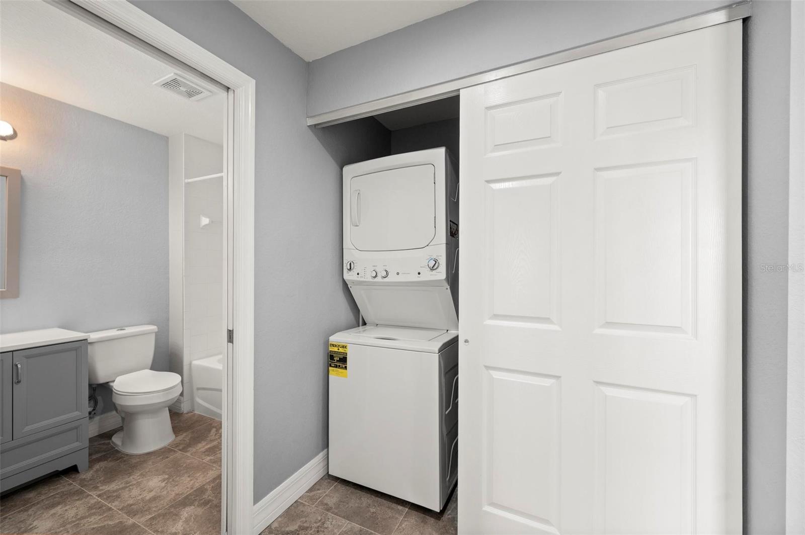 Image 28 of 54 For 5744 Sabal Trace Drive 201