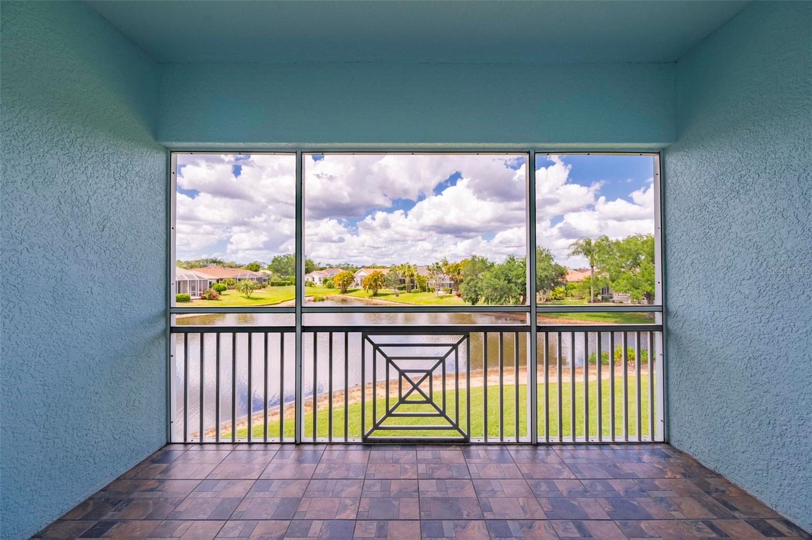 Image 32 of 54 For 5744 Sabal Trace Drive 201