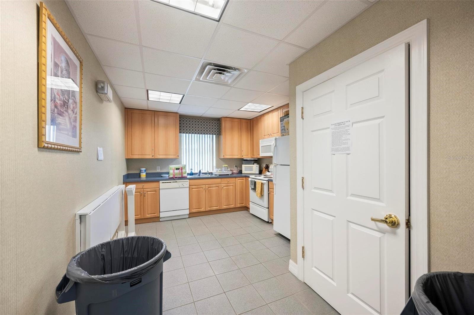 Image 41 of 54 For 5744 Sabal Trace Drive 201