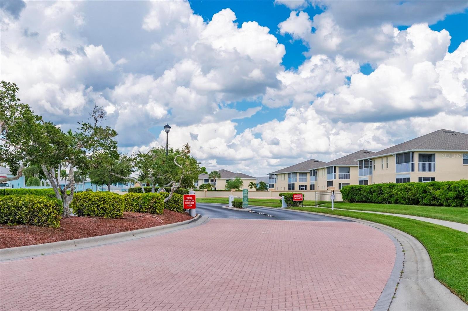 Image 47 of 54 For 5744 Sabal Trace Drive 201