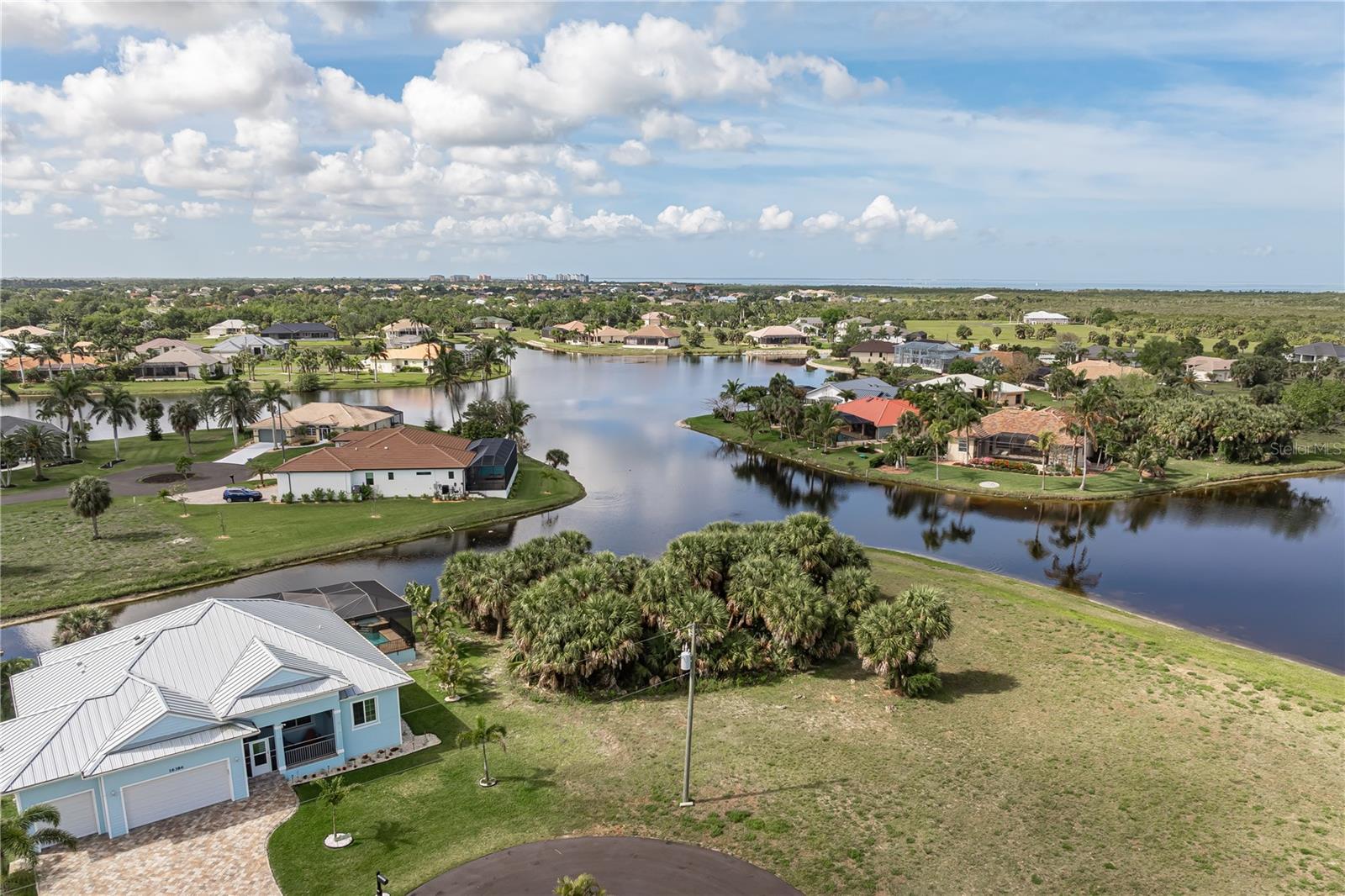 Image 14 of 16 For 16396 Nogales Court