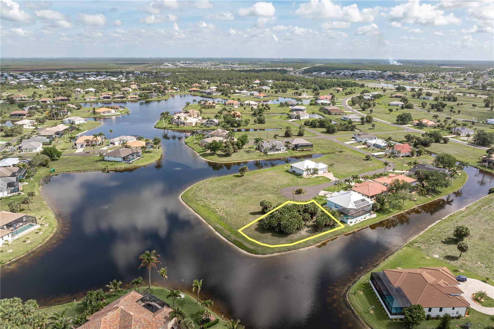 Image 4 of 16 For 16396 Nogales Court