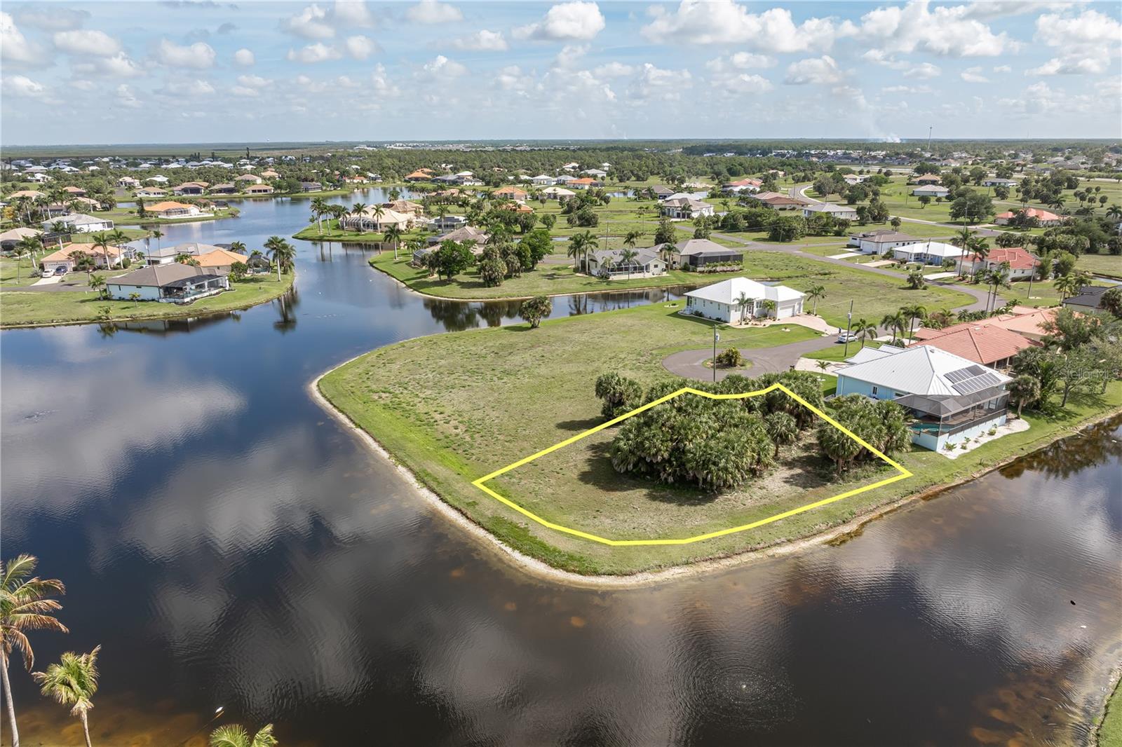 Image 7 of 16 For 16396 Nogales Court