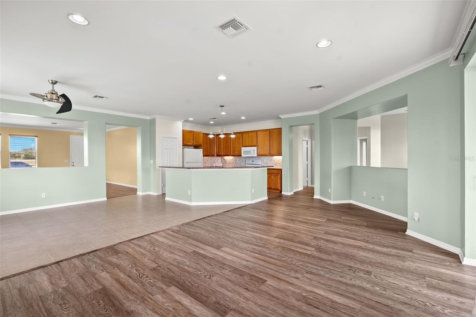 Image 6 of 35 For 16132 Badalona Drive