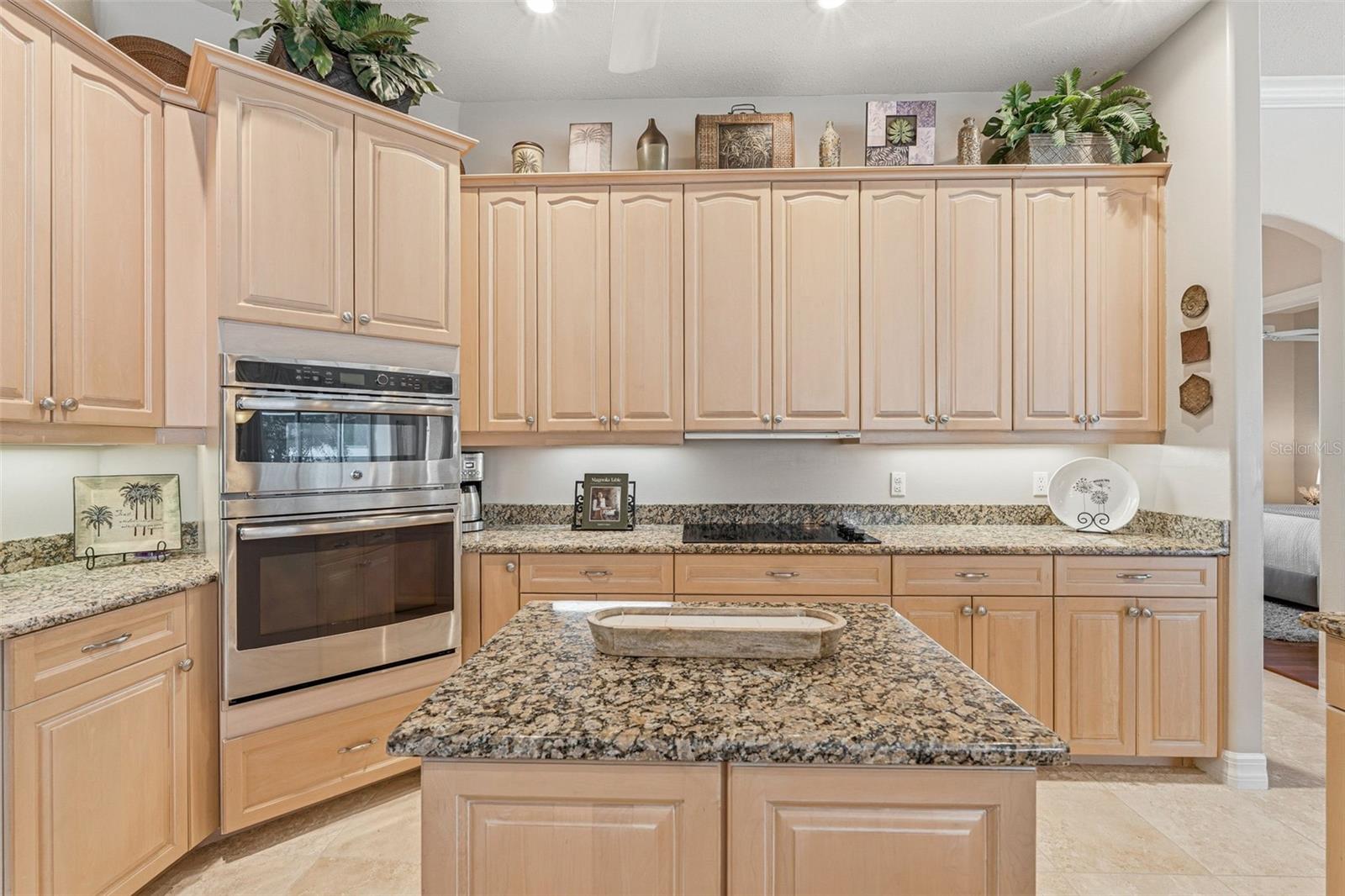 Image 14 of 62 For 23322 Duchess Avenue