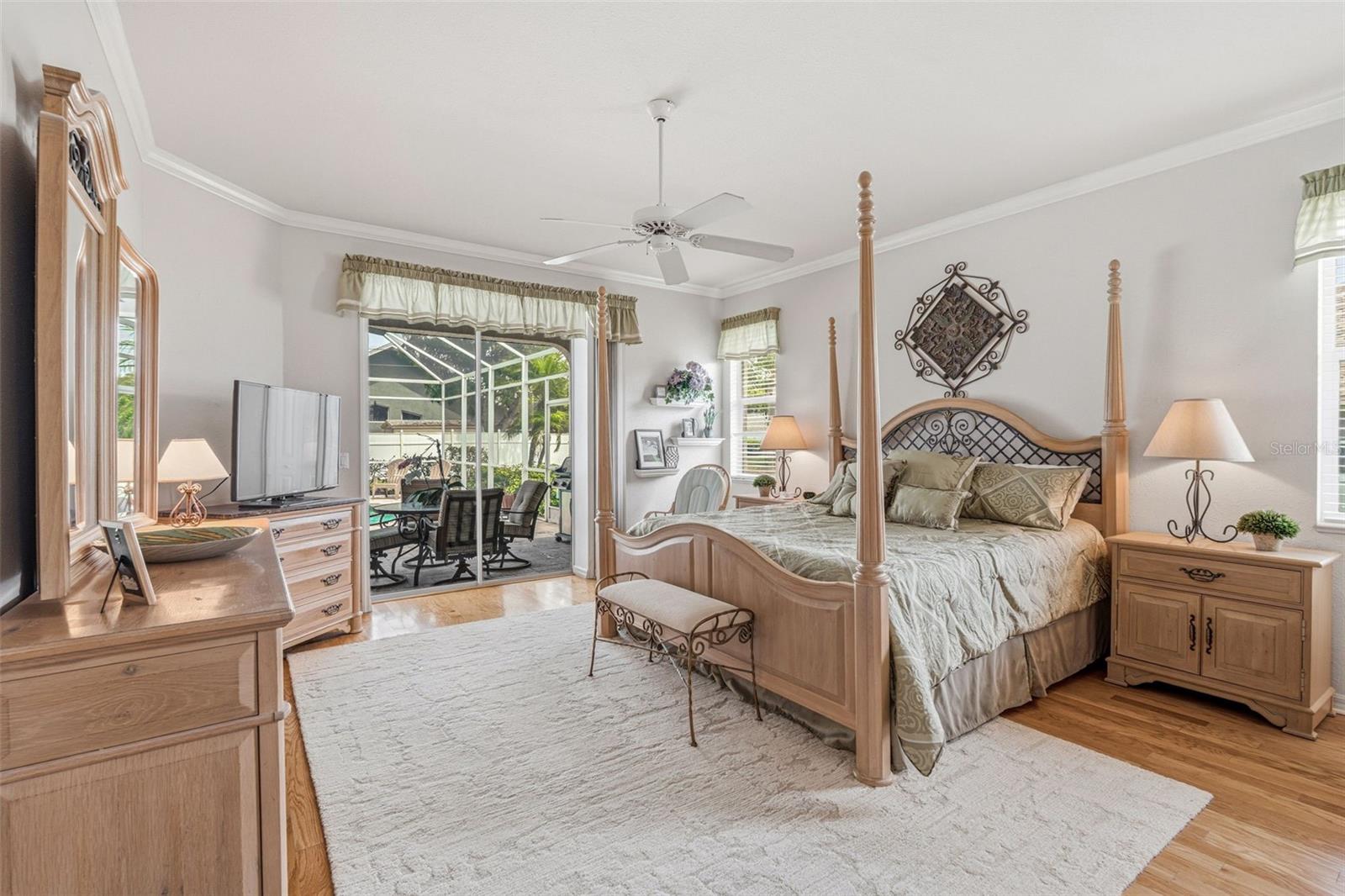 Image 26 of 62 For 23322 Duchess Avenue